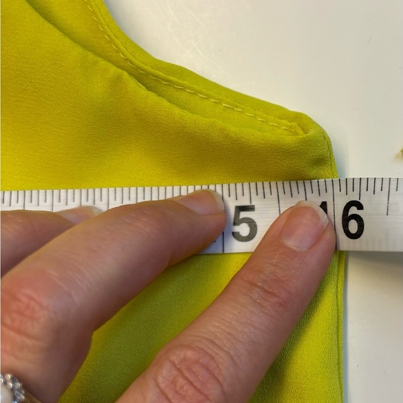 High Street chartreuse tie spaghetti strap vneck camisole top blouse women's XS - Picture 6 of 7